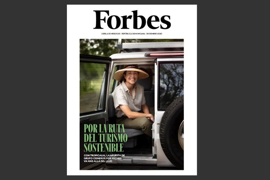 adriana-forbes-cover-dr-magazine-654fc4.jpeg